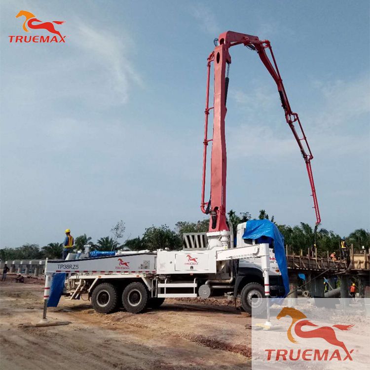 混凝土泵車的違規(guī)操作以及如何預(yù)防