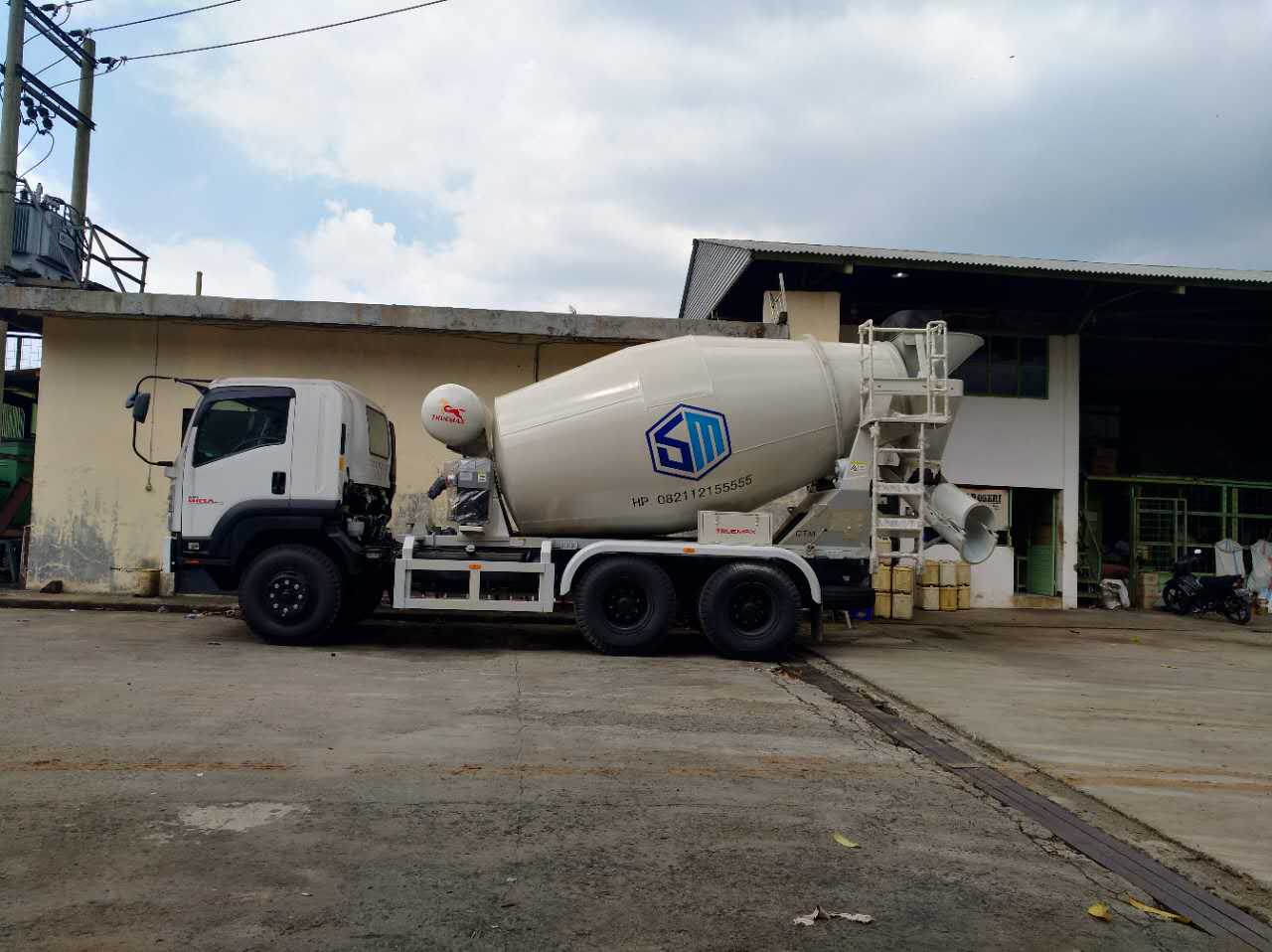 攪拌車的那些事(圖1) 攪拌車的那些事(圖1)