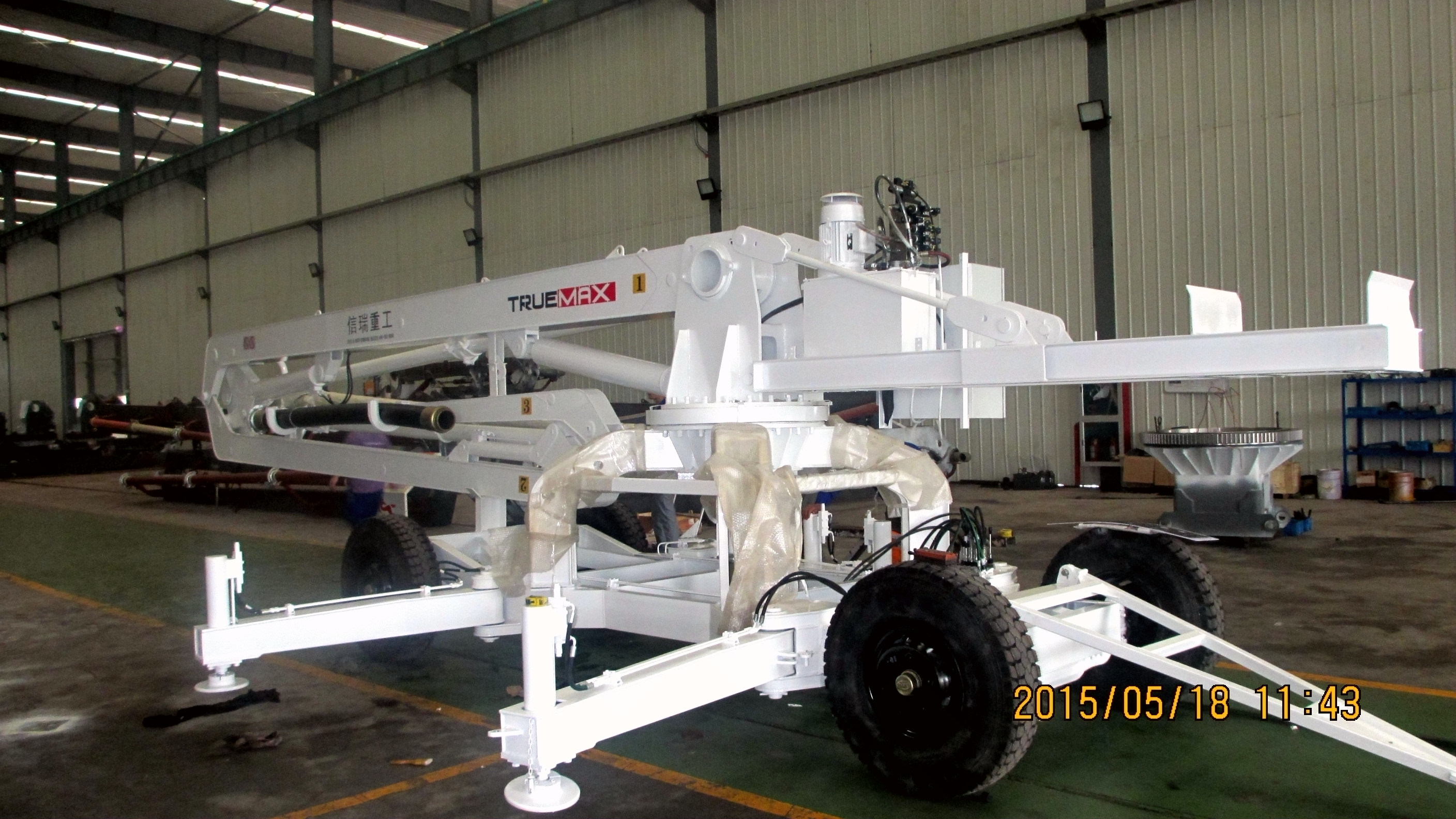 17米車載式液壓布料機(jī)如何選型？