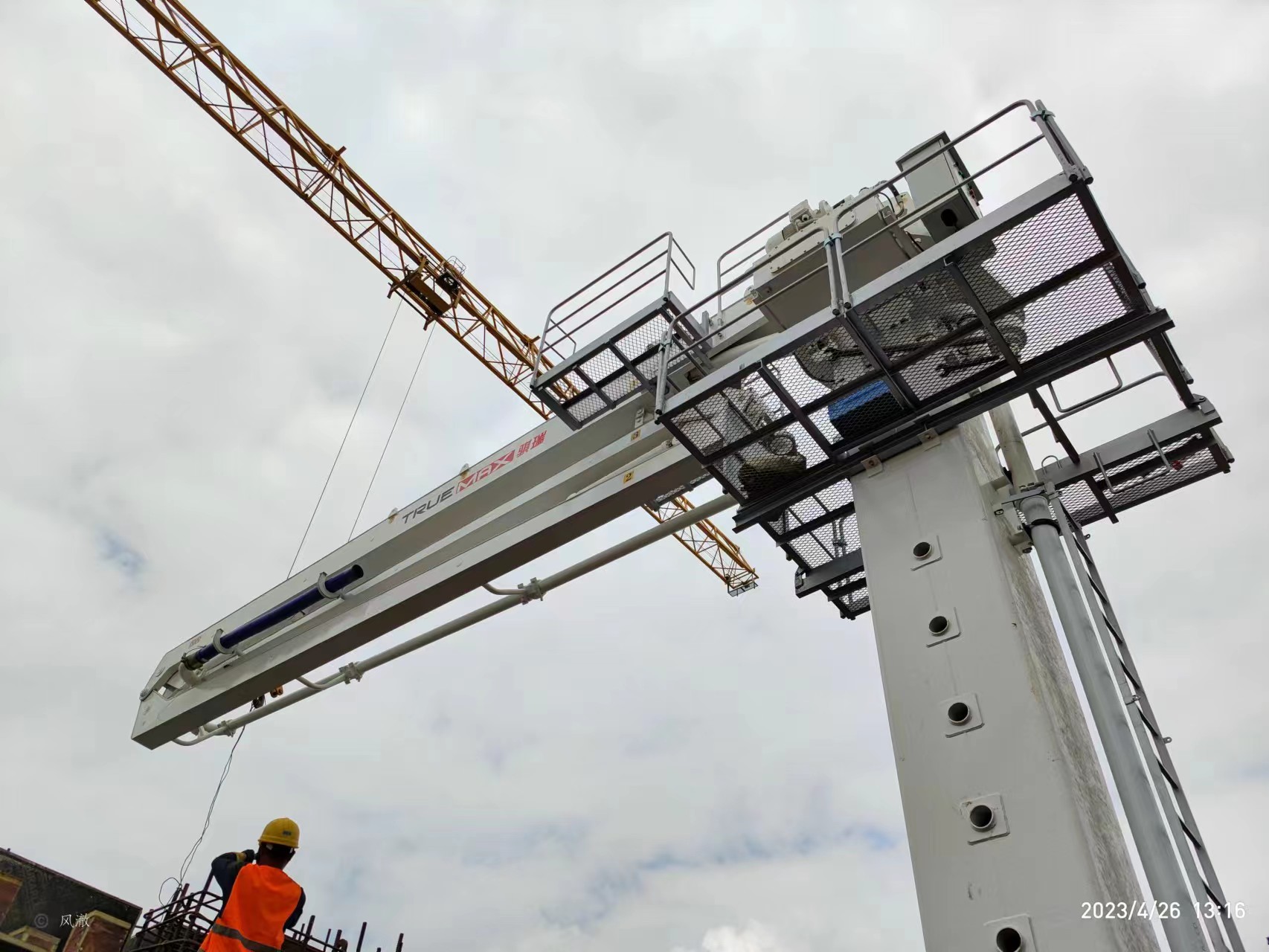 混凝土布料機(jī) 混凝土布料機(jī)