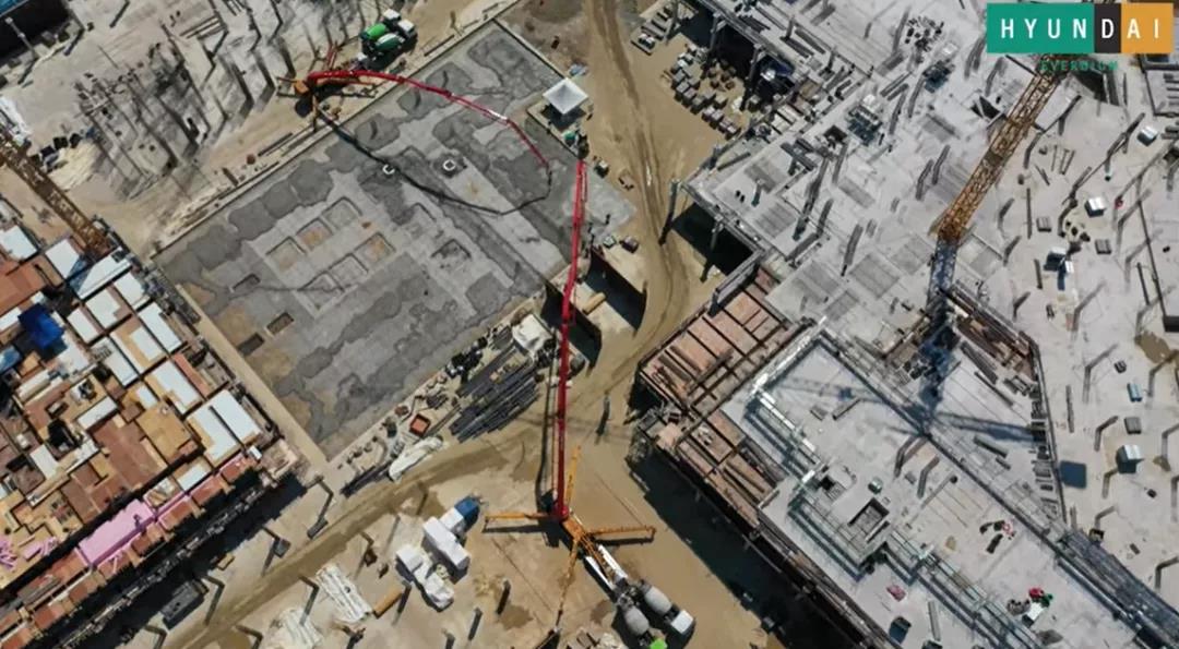 王者進階！77米6節(jié)臂，韓國最大泵車交付！(圖2)